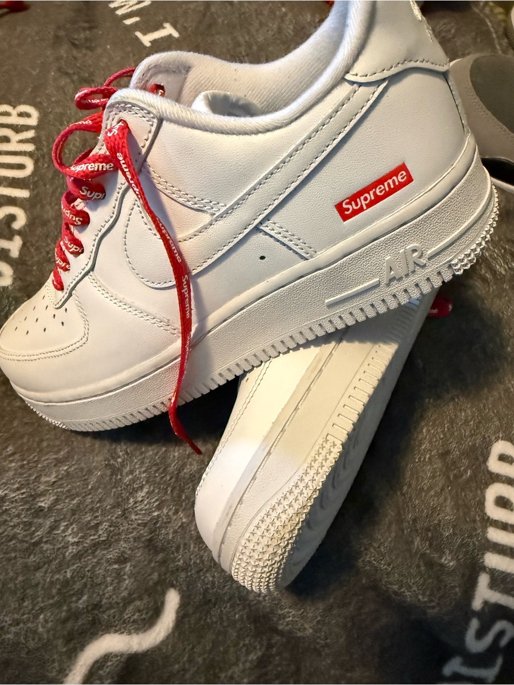 Nike White Air Force 1 with Red Supreme Laces - Picture 6 of 6
